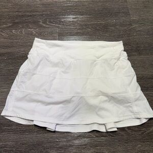 Lululemon Skirt size 6